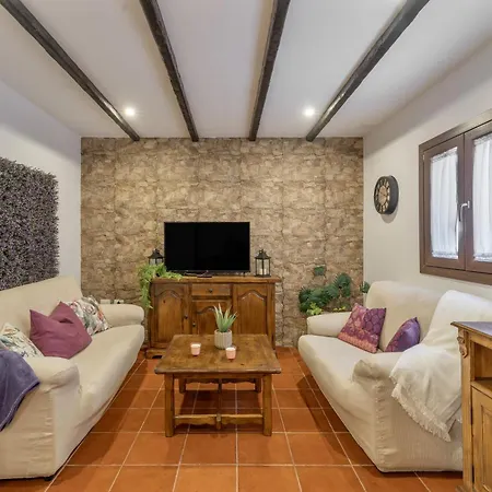 Casa Abuelo Manuel Holiday home *