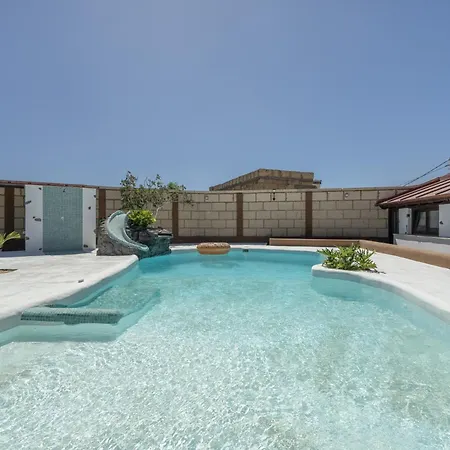 Casa Abuelo Manuel Holiday home El Draguito